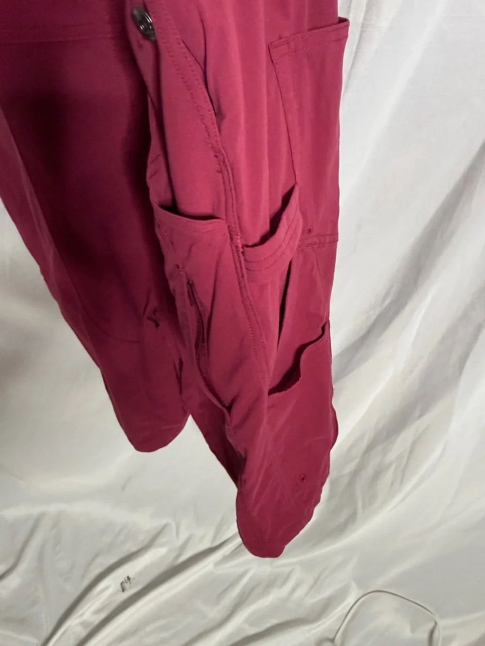 Duluth Trading Co Wine heirloom gardening Short Overalls - Picture 4 of 15